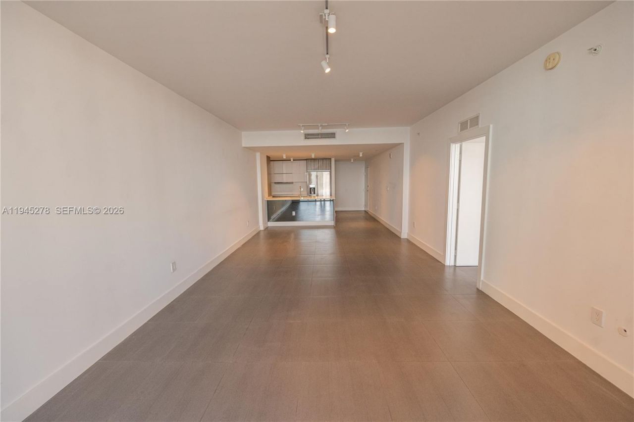 600 NE 27 St, Unit 1602, Miami, FL 33137 Photo