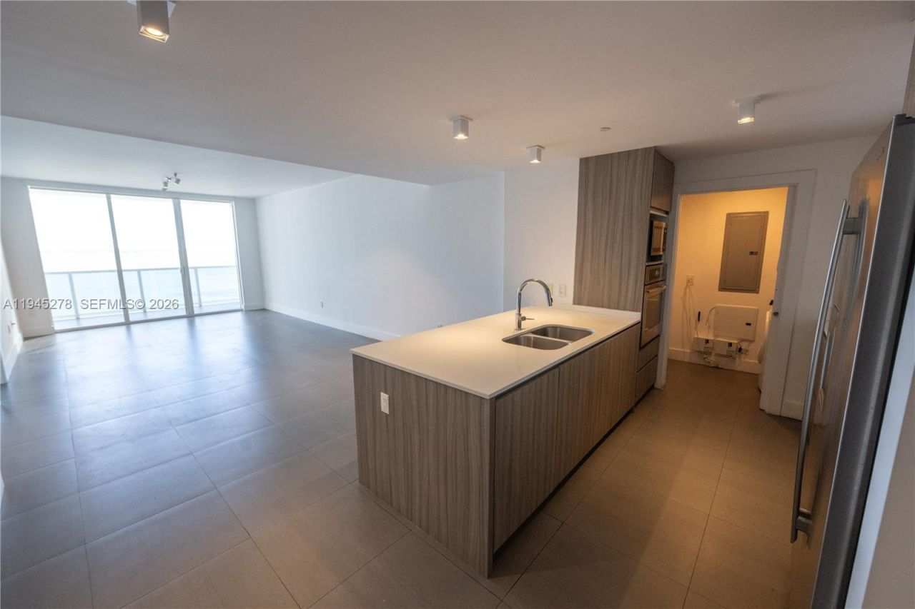 600 NE 27 St, Unit 1602, Miami, FL 33137 Photo