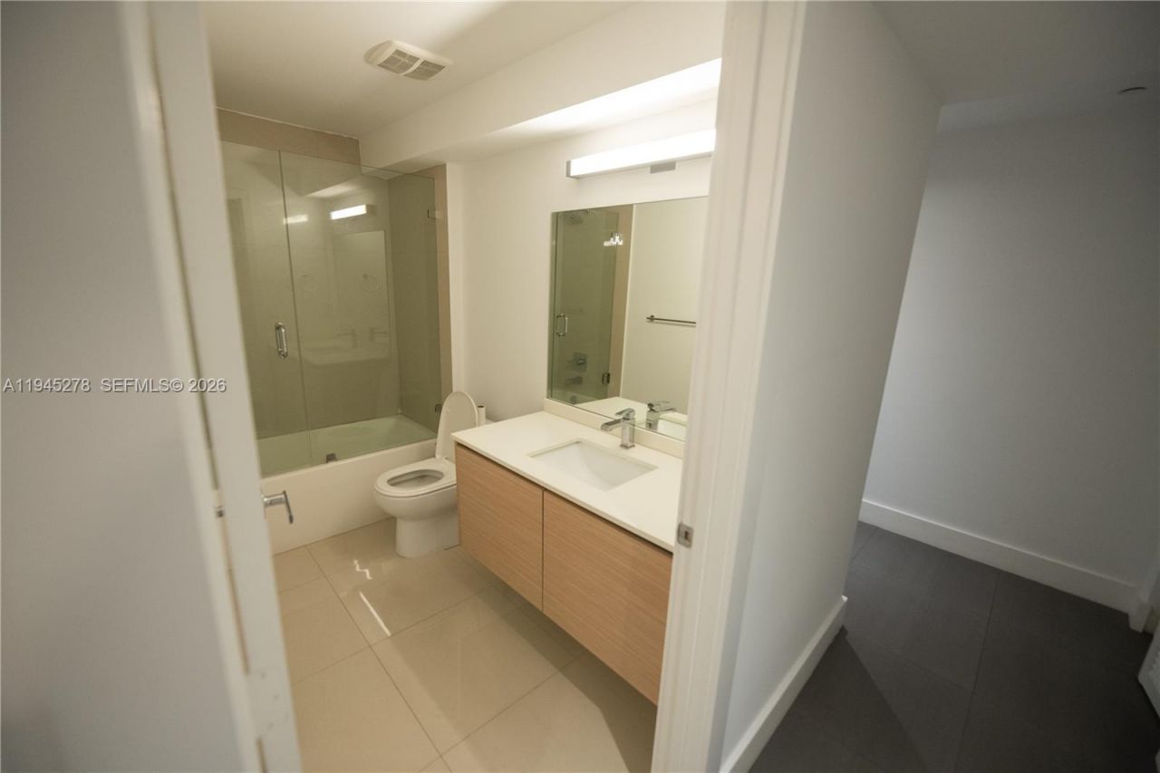 600 NE 27 St, Unit 1602, Miami, FL 33137 Photo