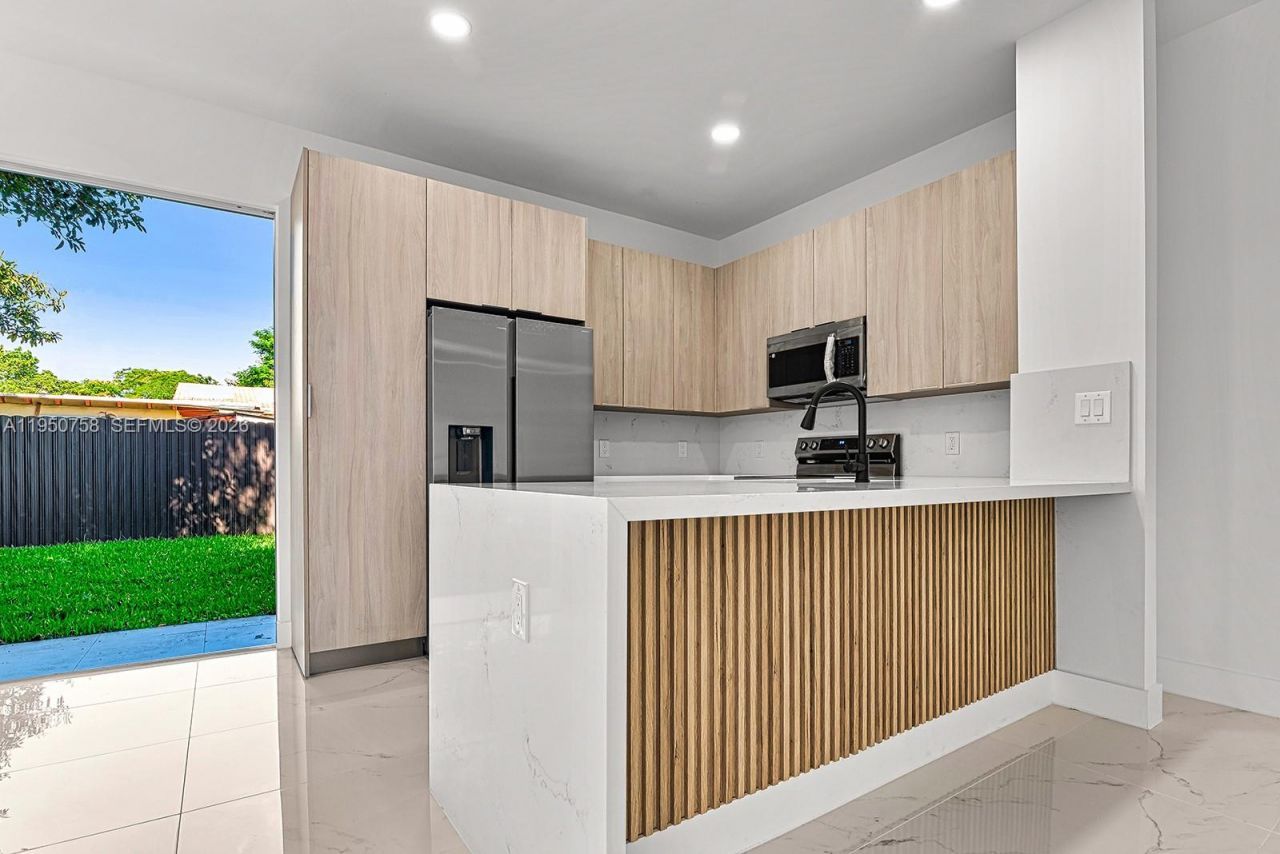 1355 NW 42nd Street, Unit 1355, Miami, FL 33142 Photo