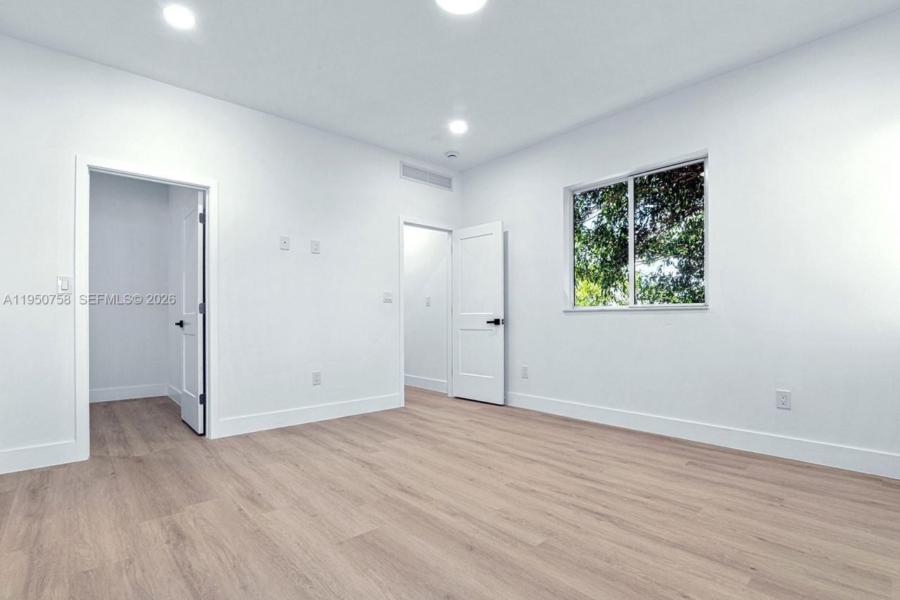 1355 NW 42nd Street, Unit 1355, Miami, FL 33142 Photo