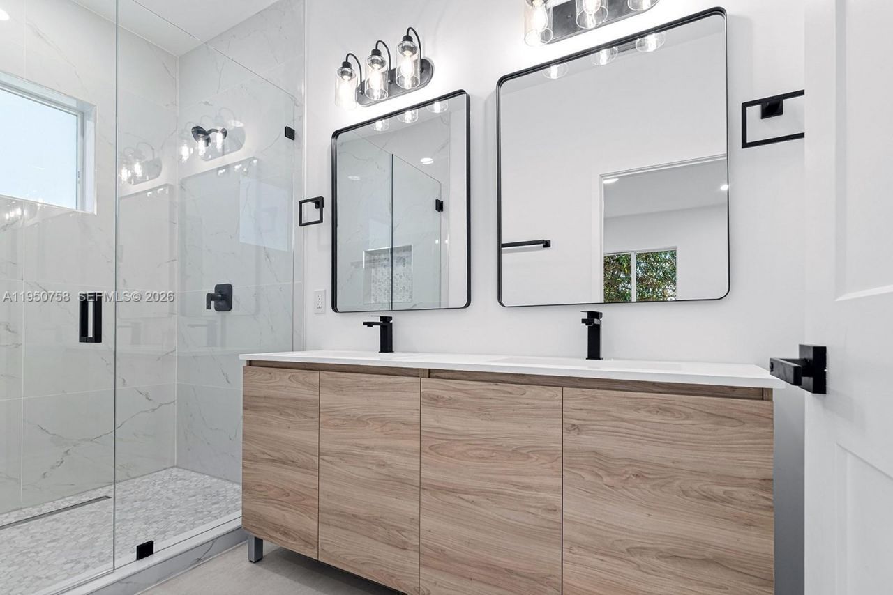 1355 NW 42nd Street, Unit 1355, Miami, FL 33142 Photo