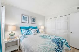 920 N Waccamaw Dr. photo 4