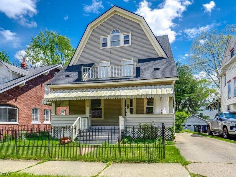 87 Hawthorne Avenue, Akron, OH 44303 Photo 2