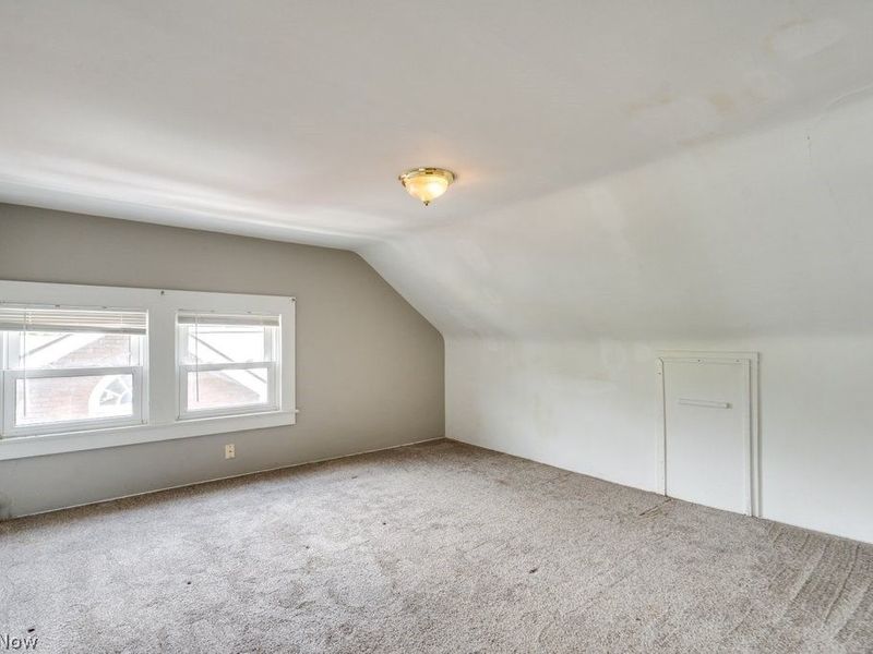 87 Hawthorne Avenue, Akron, OH 44303 Photo 29