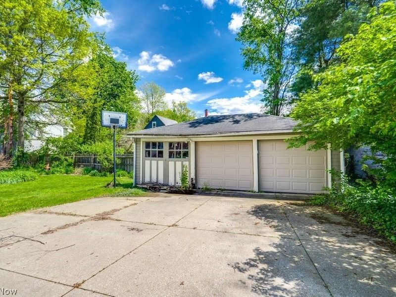 87 Hawthorne Avenue, Akron, OH 44303 Photo 40