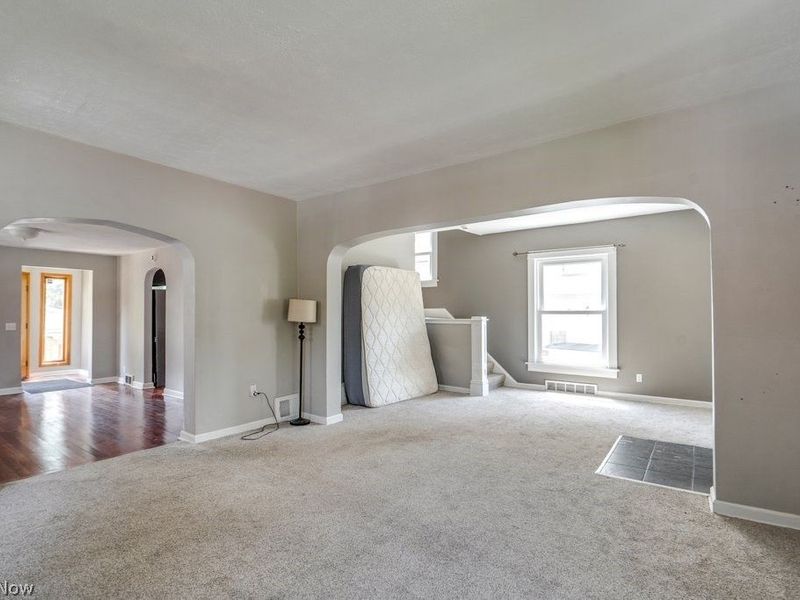 87 Hawthorne Avenue, Akron, OH 44303 Photo 8