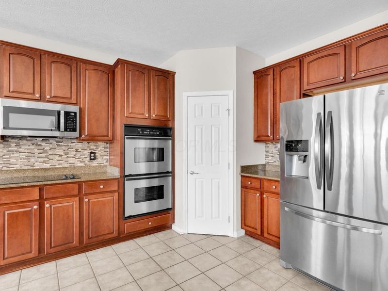 5632 Edgebrook Drive , Galena, OH 43021 Photo 13