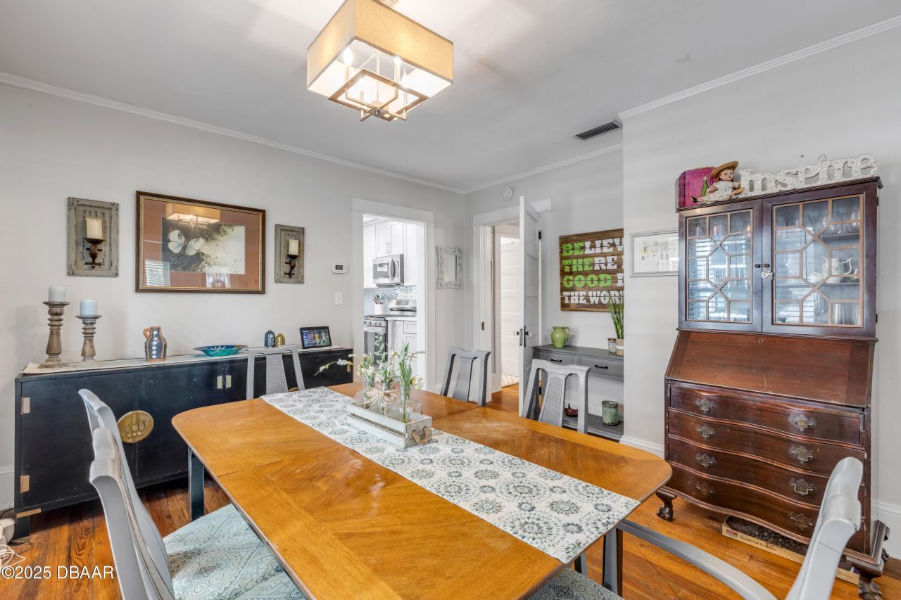 405 Magnolia Street, New Smyrna Beach, FL 32168 Photo