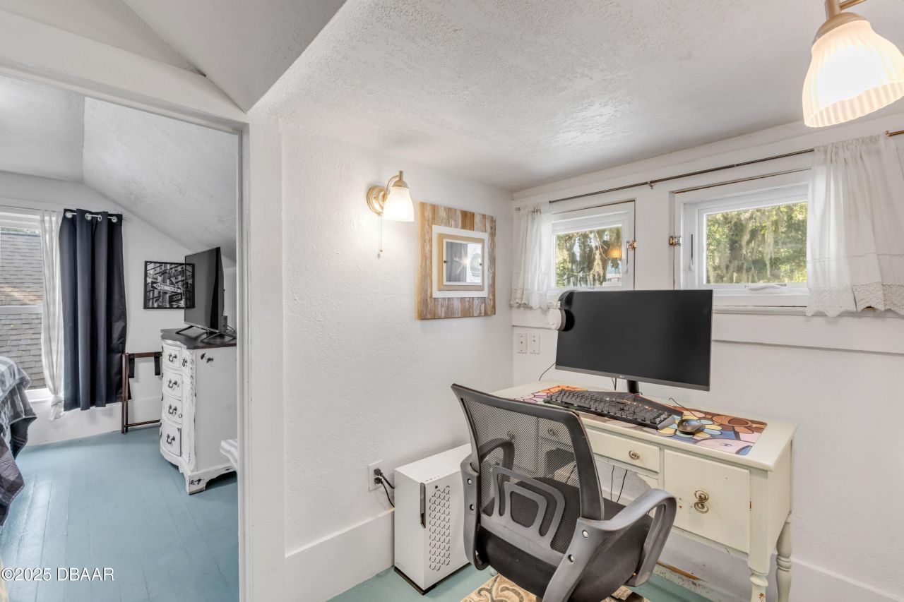 405 Magnolia Street, New Smyrna Beach, FL 32168 Photo