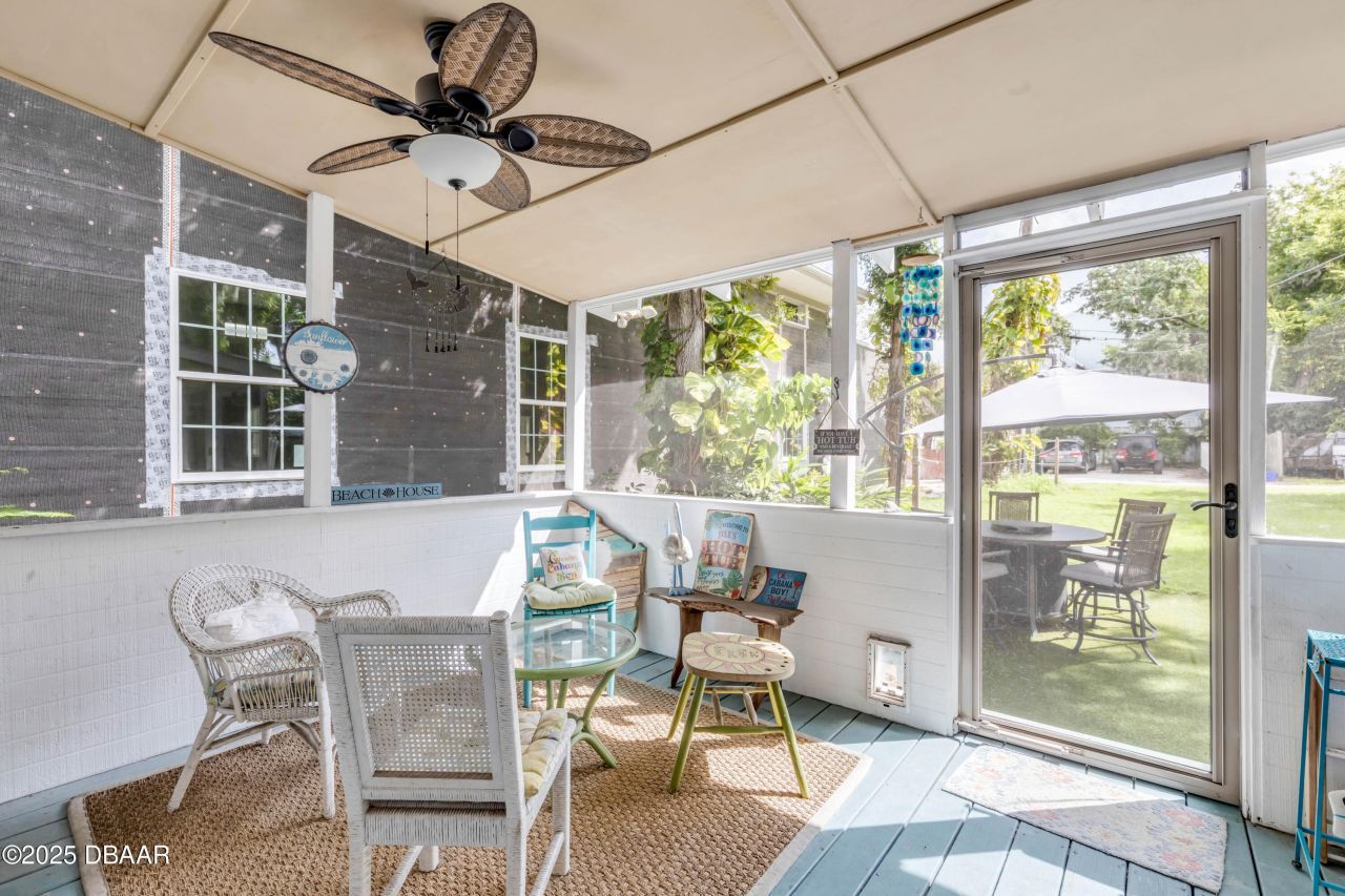 405 Magnolia Street, New Smyrna Beach, FL 32168 Photo