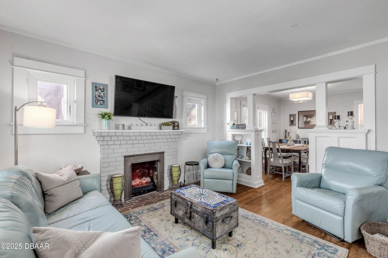 405 Magnolia Street, New Smyrna Beach, FL 32168 Photo