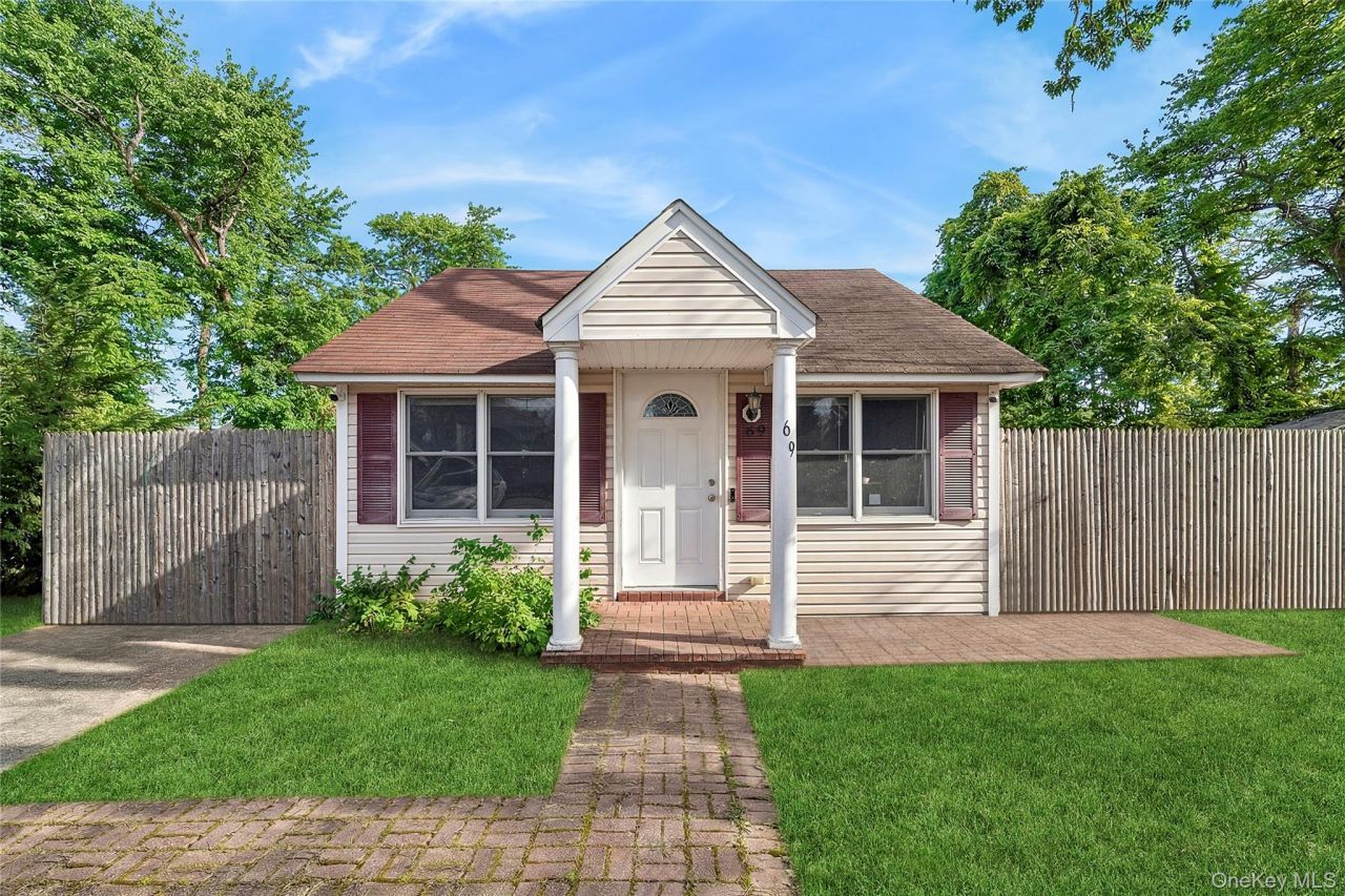 69 Locust Drive, Mastic Beach, NY 11951 Main Photo