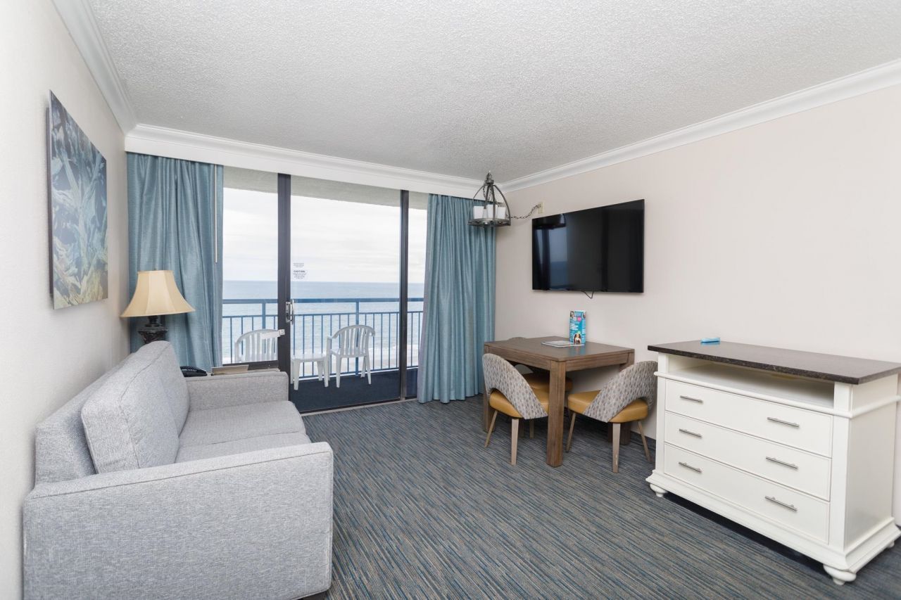 1105 S Ocean Blvd. Photo 7