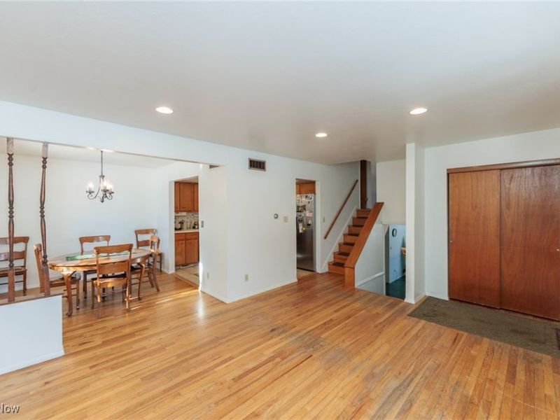 6181 Washington Street, Ravenna, OH 44266 Photo 5