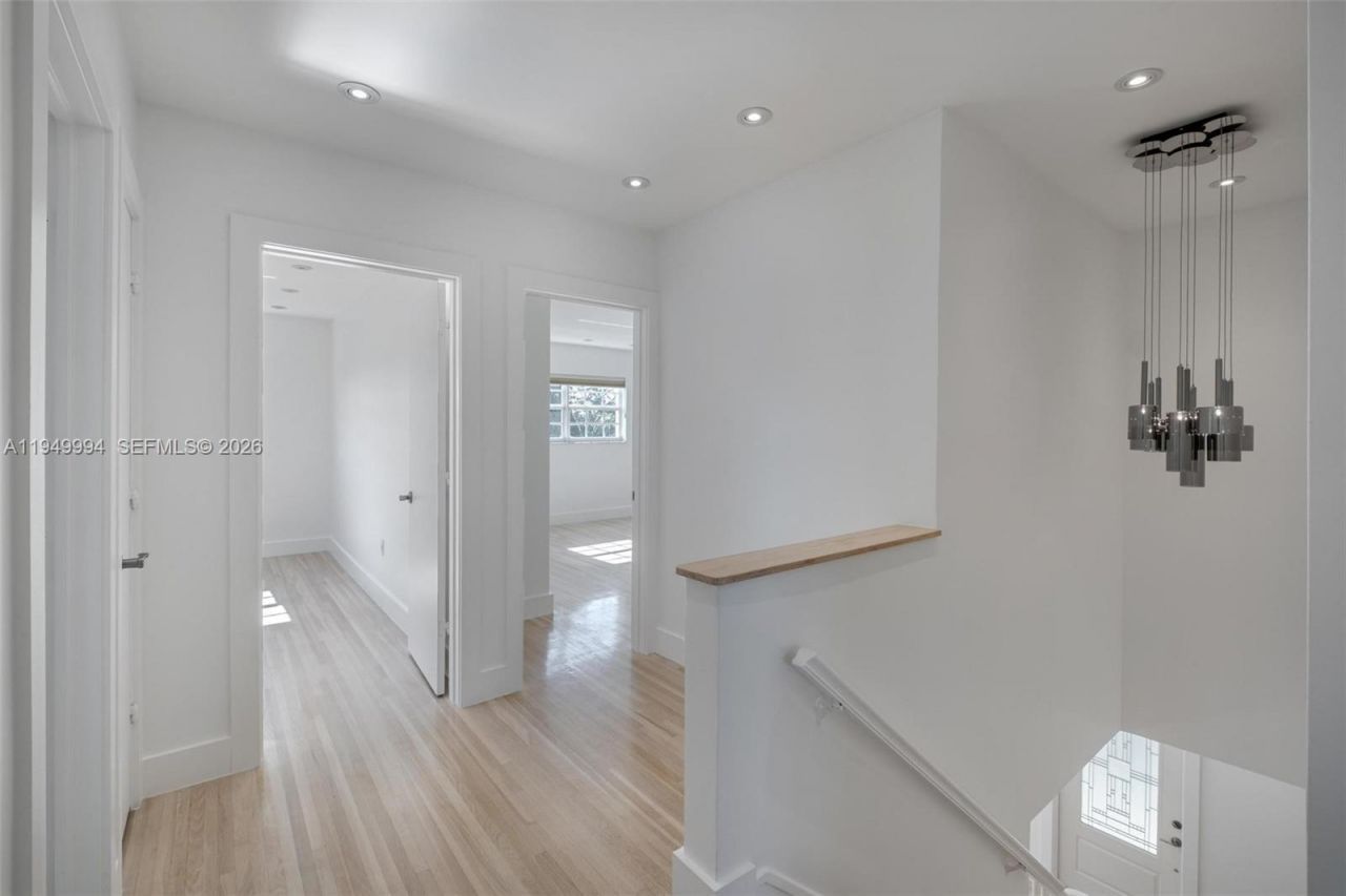 11401 SW 72nd Pl, Pinecrest, FL 33156 Photo