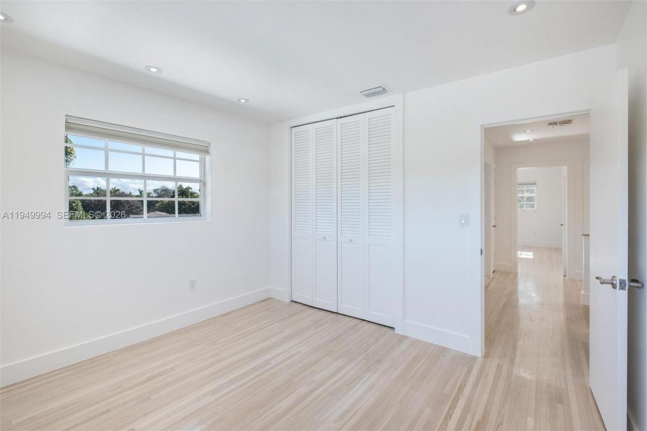 11401 SW 72nd Pl, Pinecrest, FL 33156 Photo