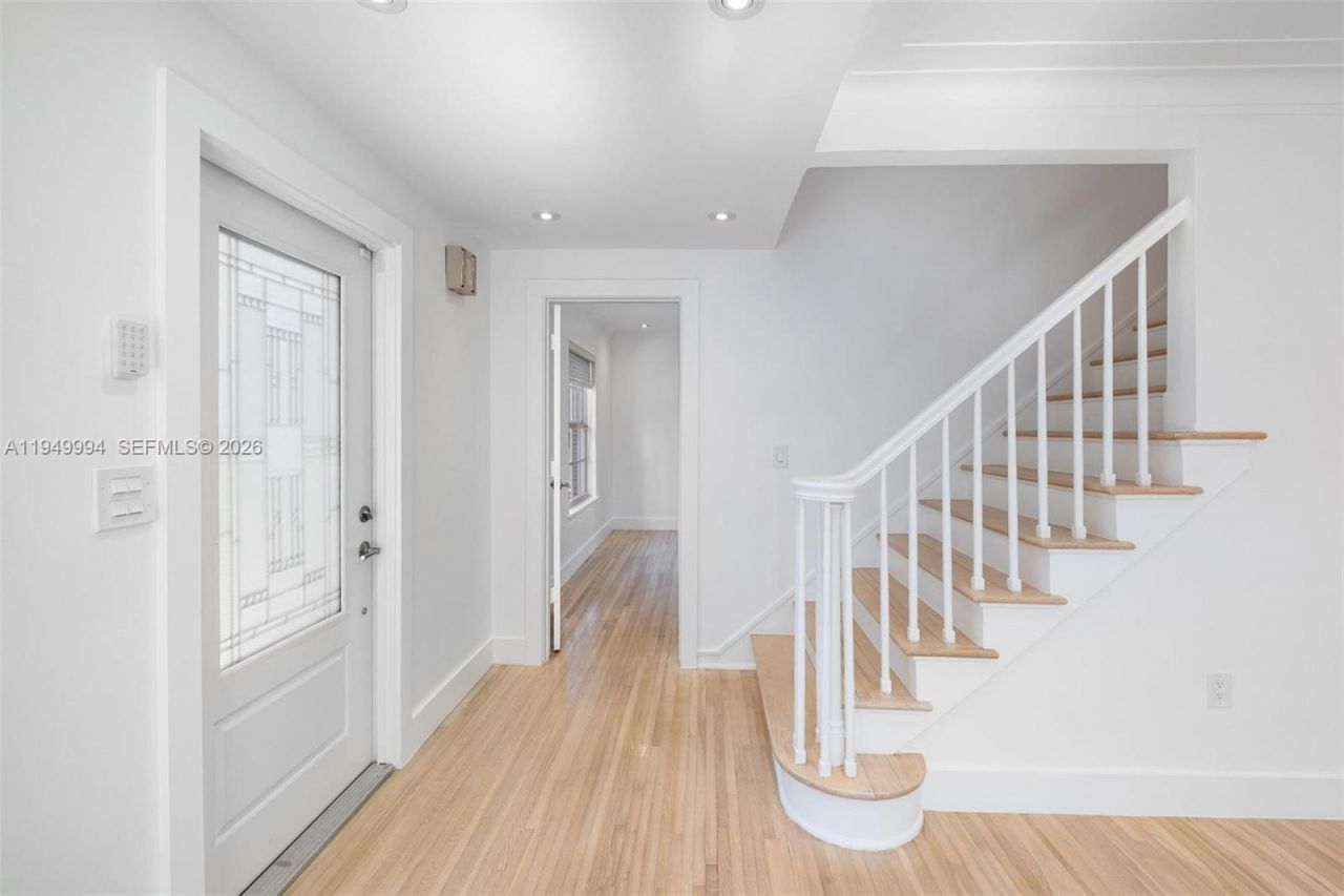 11401 SW 72nd Pl, Pinecrest, FL 33156 Photo