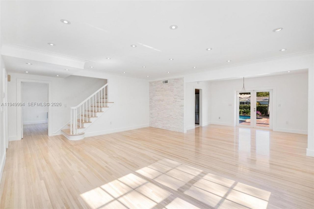 11401 SW 72nd Pl, Pinecrest, FL 33156 Photo