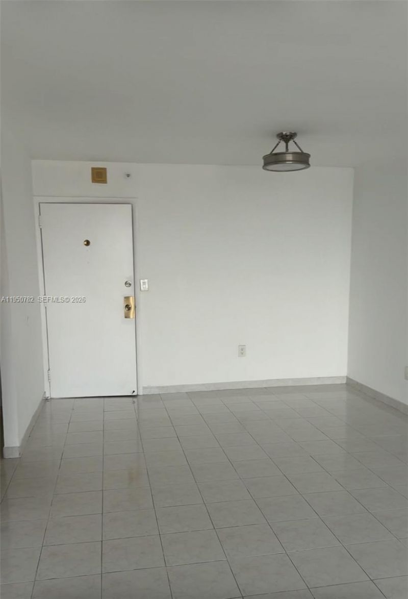 1450 Brickell Bay Dr , Unit 1604, Miami, FL 33131 Photo