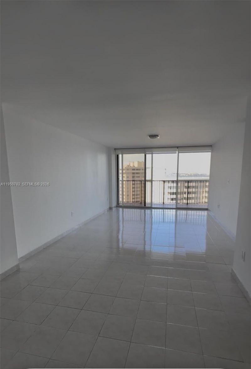 1450 Brickell Bay Dr , Unit 1604, Miami, FL 33131 Photo