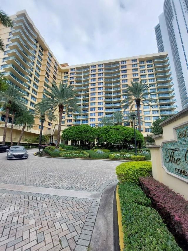 2501 S Ocean Dr , Unit 1119, Hollywood, FL 33019 Photo