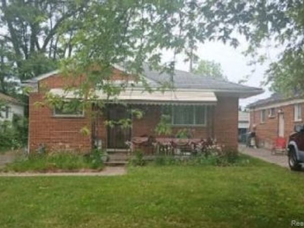 19930 Gaylord, Redford Twp, MI 48240