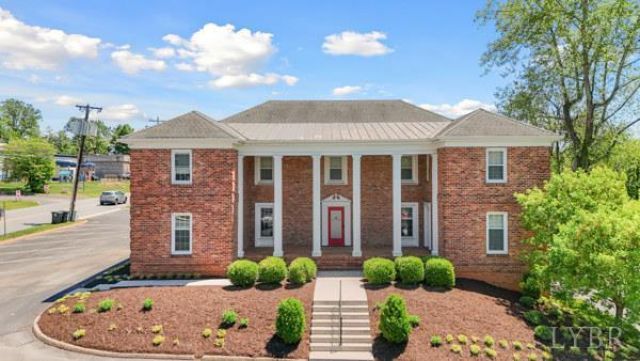6200 Fort Avenue, Lynchburg, VA 24502