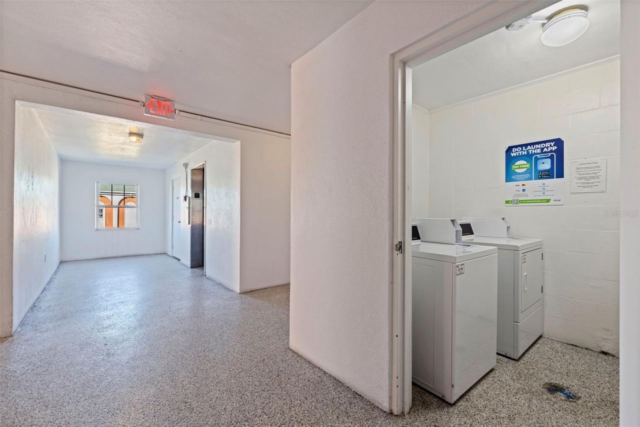 6800 20th Avenue N, Unit 504, Saint Petersburg, FL 33710 Photo