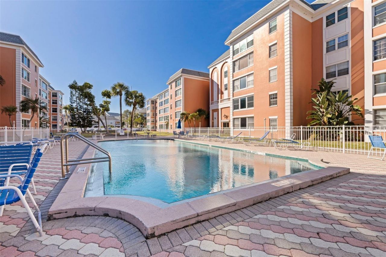 6800 20th Avenue N, Unit 504, Saint Petersburg, FL 33710 Photo