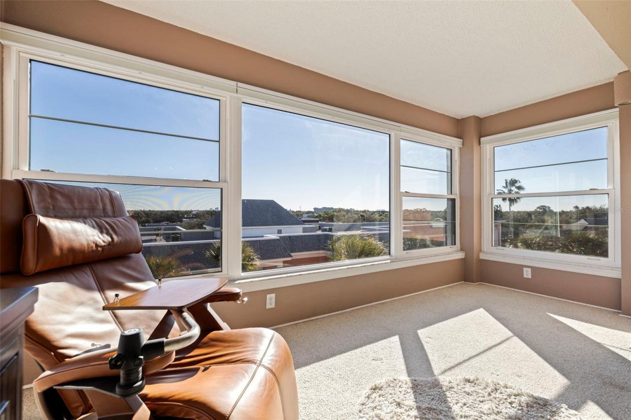 6800 20th Avenue N, Unit 504, Saint Petersburg, FL 33710 Photo