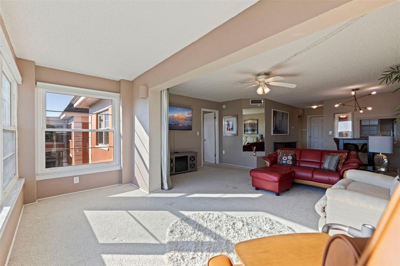 6800 20th Avenue N, Unit 504, Saint Petersburg, FL 33710 Photo