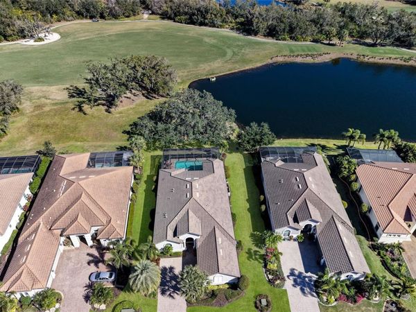 5013 BENITO COURT, LAKEWOOD RANCH, FL 34211