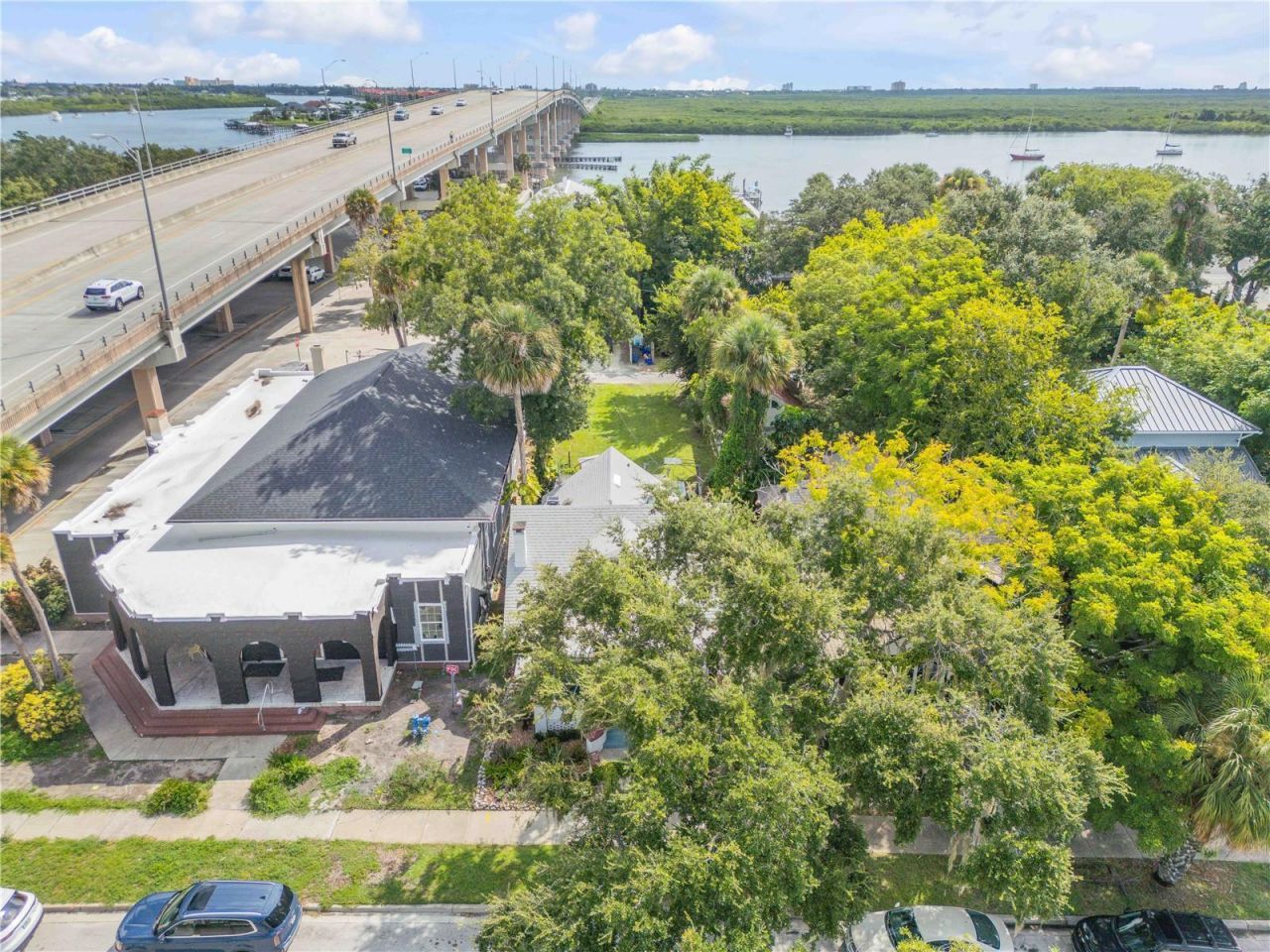 405 Magnolia Street, New Smyrna Beach, FL 32168 Photo