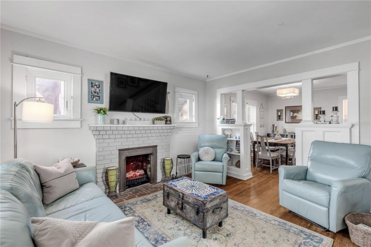 405 Magnolia Street, New Smyrna Beach, FL 32168 Photo