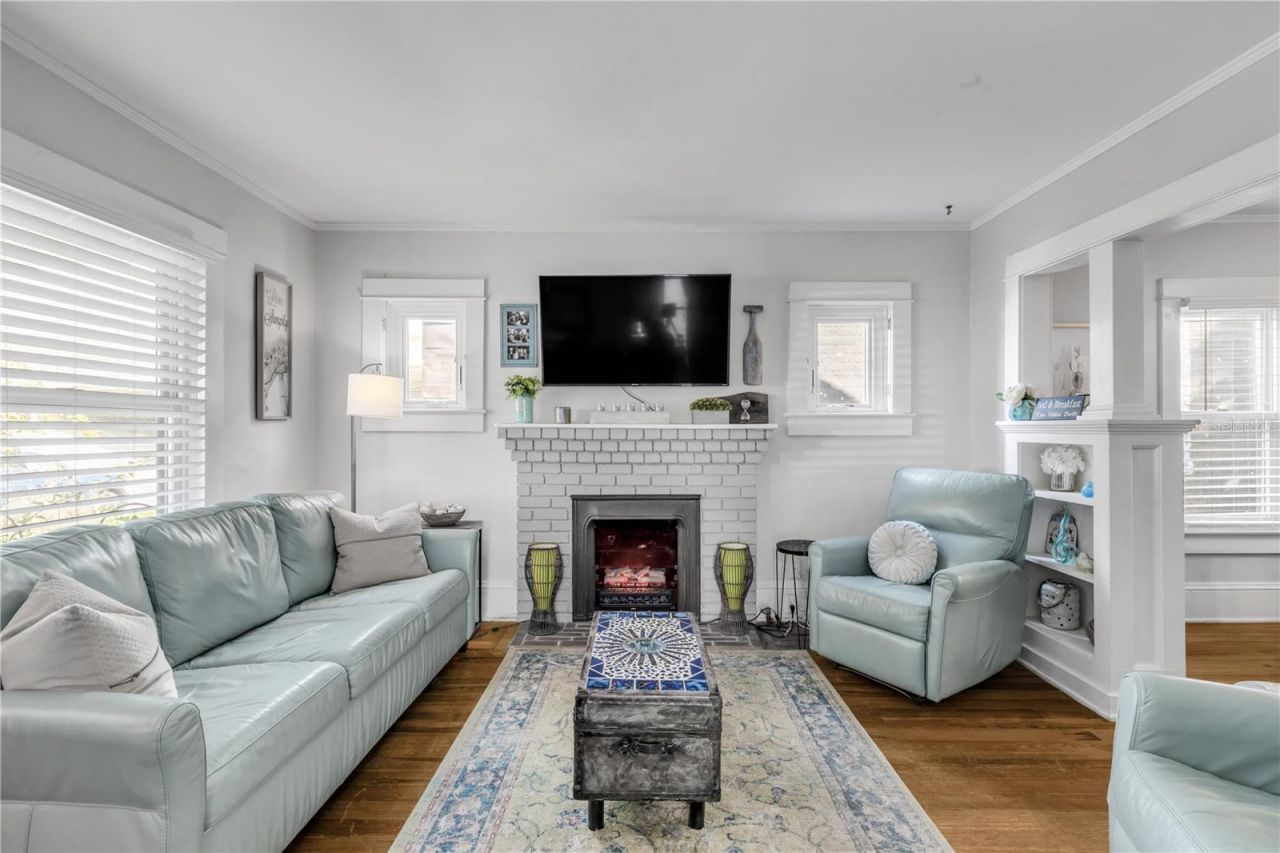 405 Magnolia Street, New Smyrna Beach, FL 32168 Photo