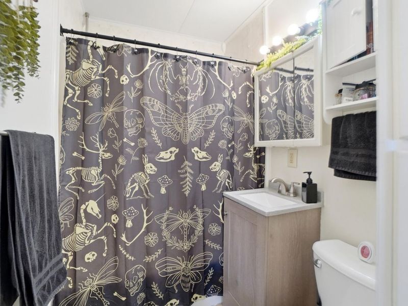 557 W Ashton Avenue, Lima, OH 45801 Photo 18