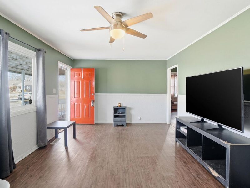 557 W Ashton Avenue, Lima, OH 45801 Photo 5