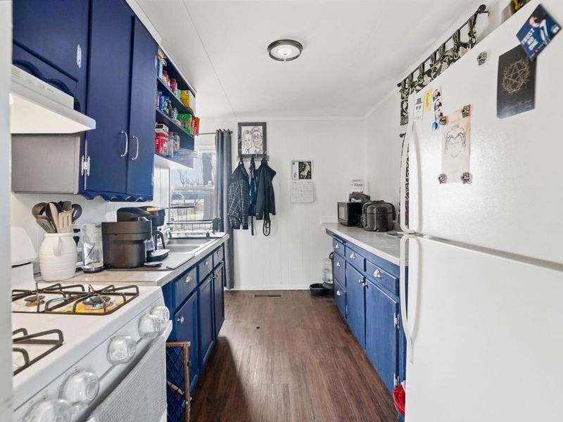 557 W Ashton Avenue, Lima, OH 45801 Photo 8