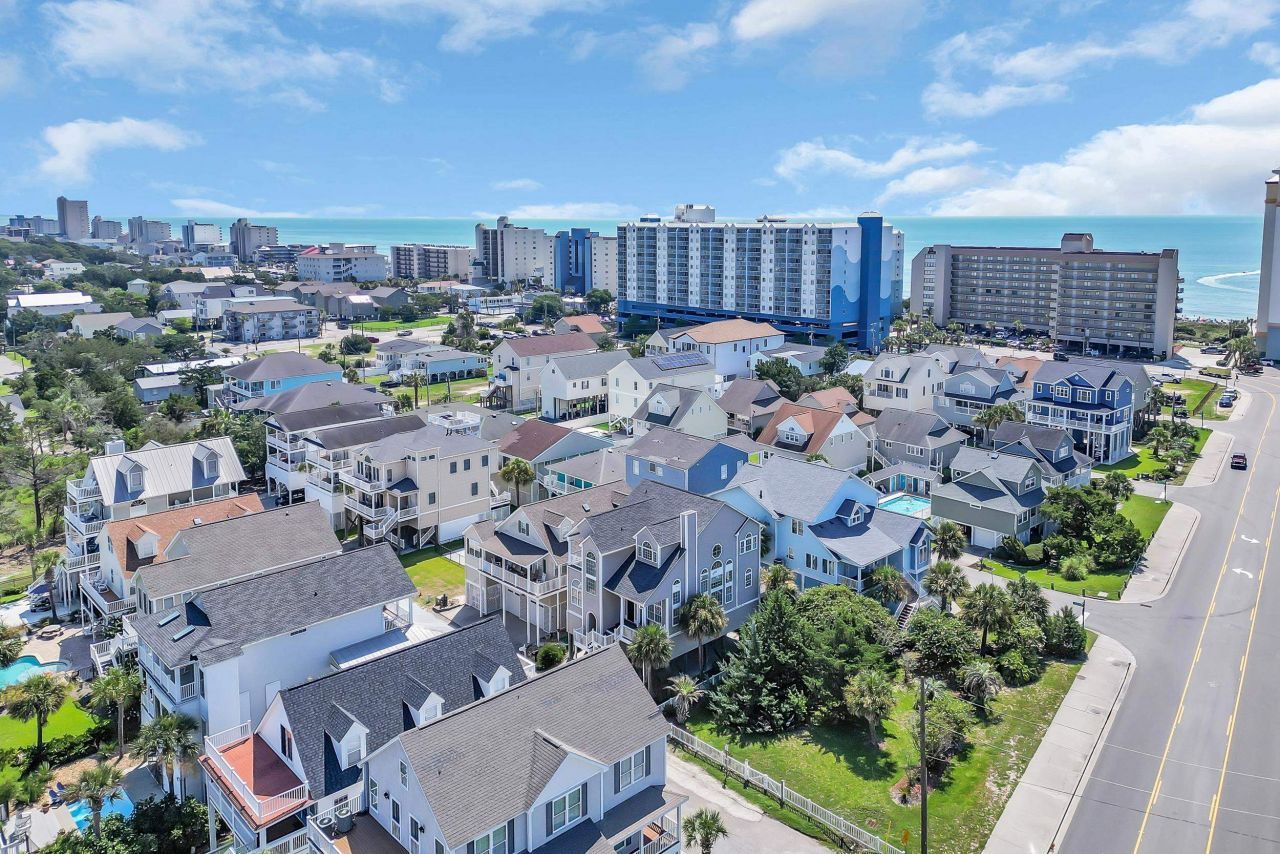 4725 Harmony Ln. Photo 30