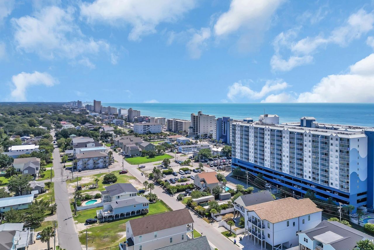 4725 Harmony Ln. Photo 32