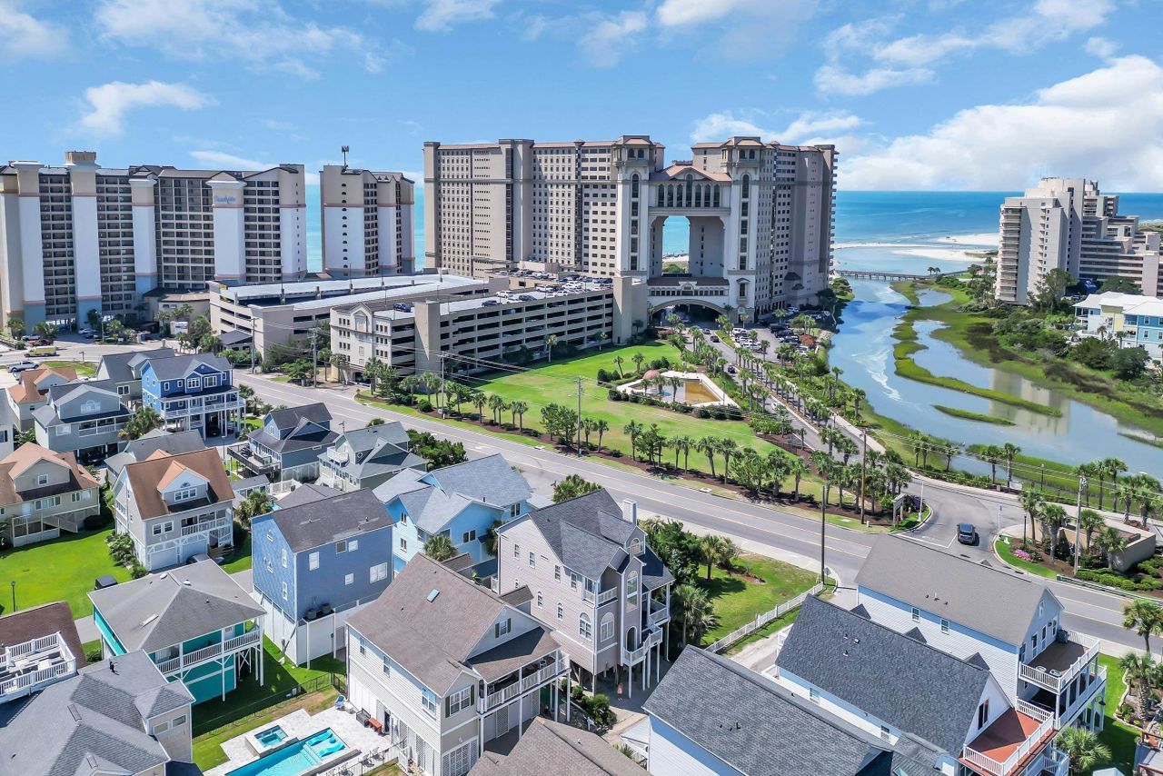 4725 Harmony Ln. Photo 33