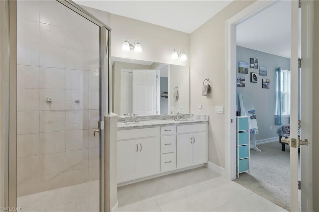 836 Heather Lake Ave, Cape Coral, FL 33993 Photo