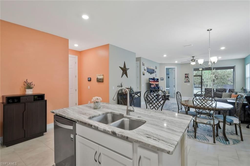 836 Heather Lake Ave, Cape Coral, FL 33993 Photo