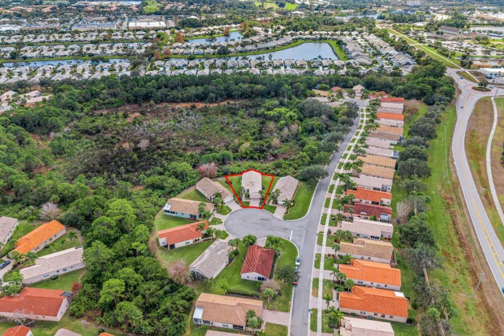 616 NW Whitfield Way, Port Saint Lucie, FL 34986 Photo