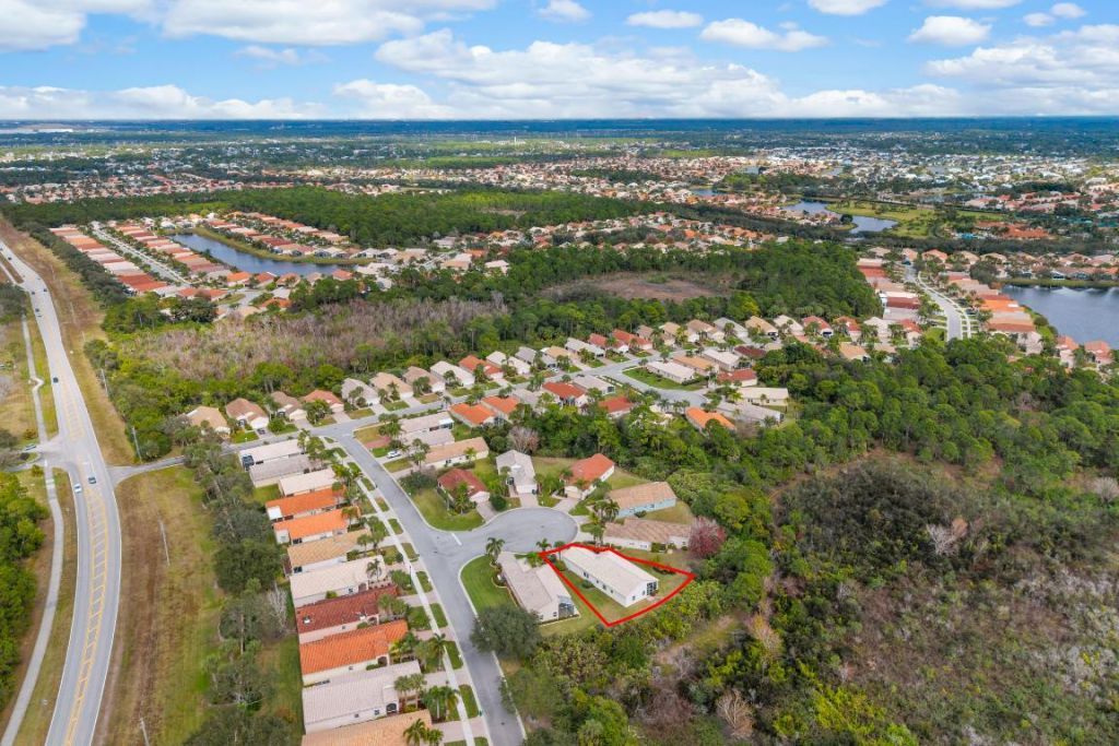 616 NW Whitfield Way, Port Saint Lucie, FL 34986 Photo