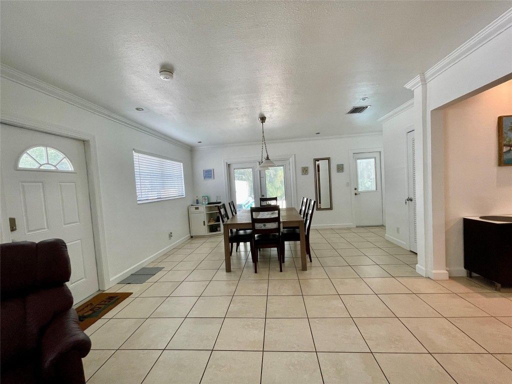 29 NE 3 Street, Unit B, Dania Beach, FL 33004 Photo
