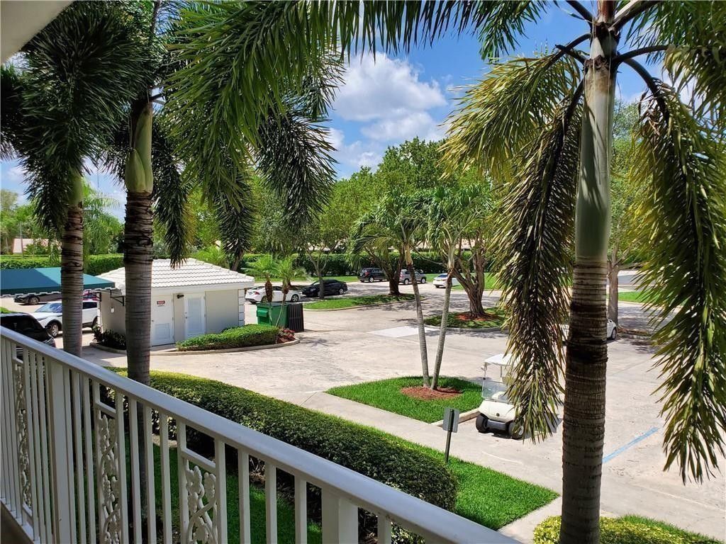 6061 Balboa Circle, Unit 201, Boca Raton, FL 33433 Photo