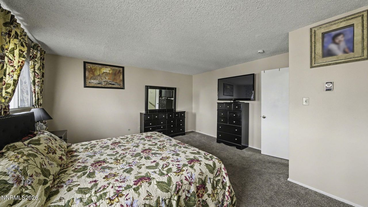 359 Smithridge Park, Reno, NV 89502 Photo