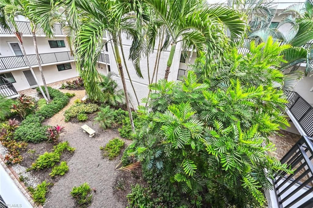 788 Park Shore Dr , Unit G17, Naples, FL 34103 Photo